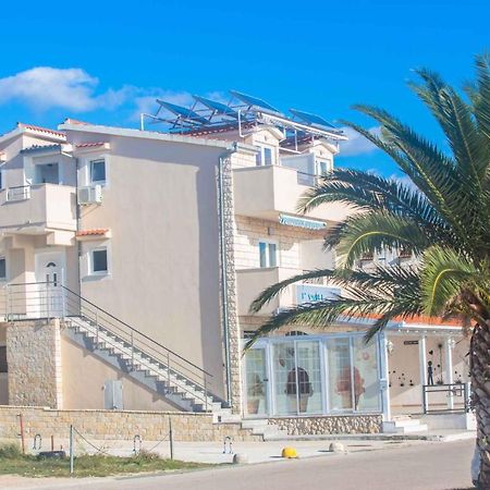 Apartments In Rogoznica 36019 المظهر الخارجي الصورة