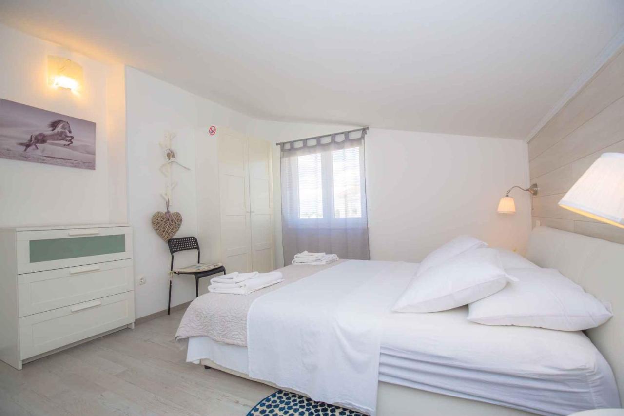 Apartments In Rogoznica 36019 المظهر الخارجي الصورة