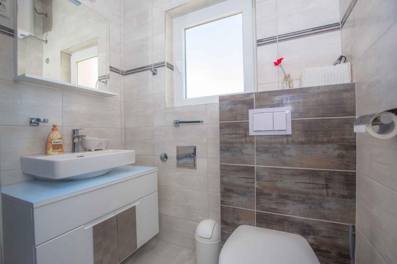 Apartments In Rogoznica 36019 المظهر الخارجي الصورة