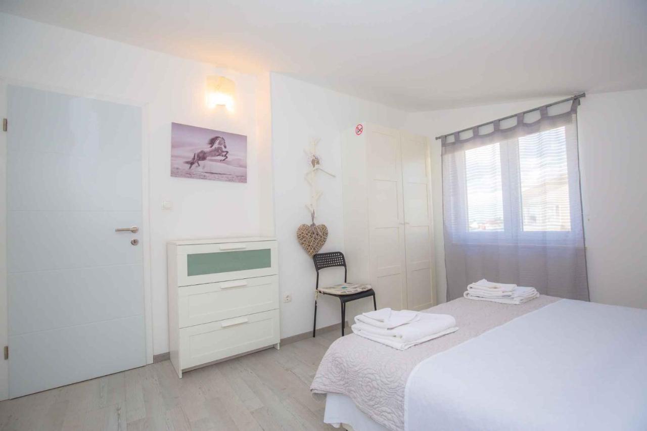 Apartments In Rogoznica 36019 المظهر الخارجي الصورة