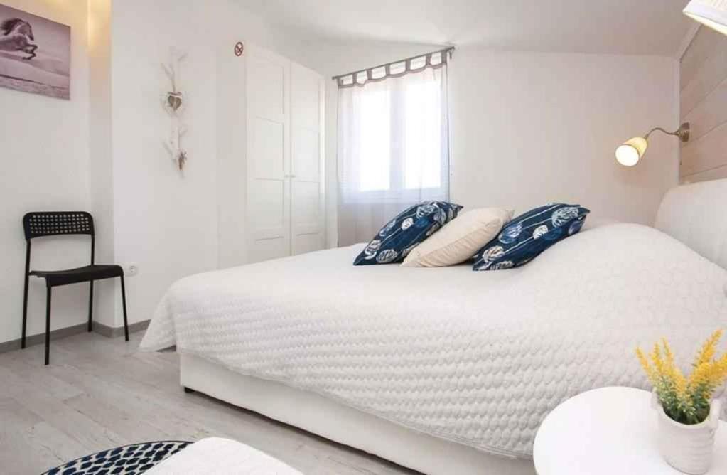 Apartments In Rogoznica 36019 المظهر الخارجي الصورة