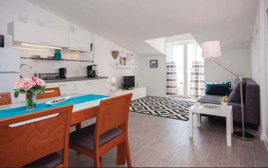 Apartments In Rogoznica 36019 المظهر الخارجي الصورة