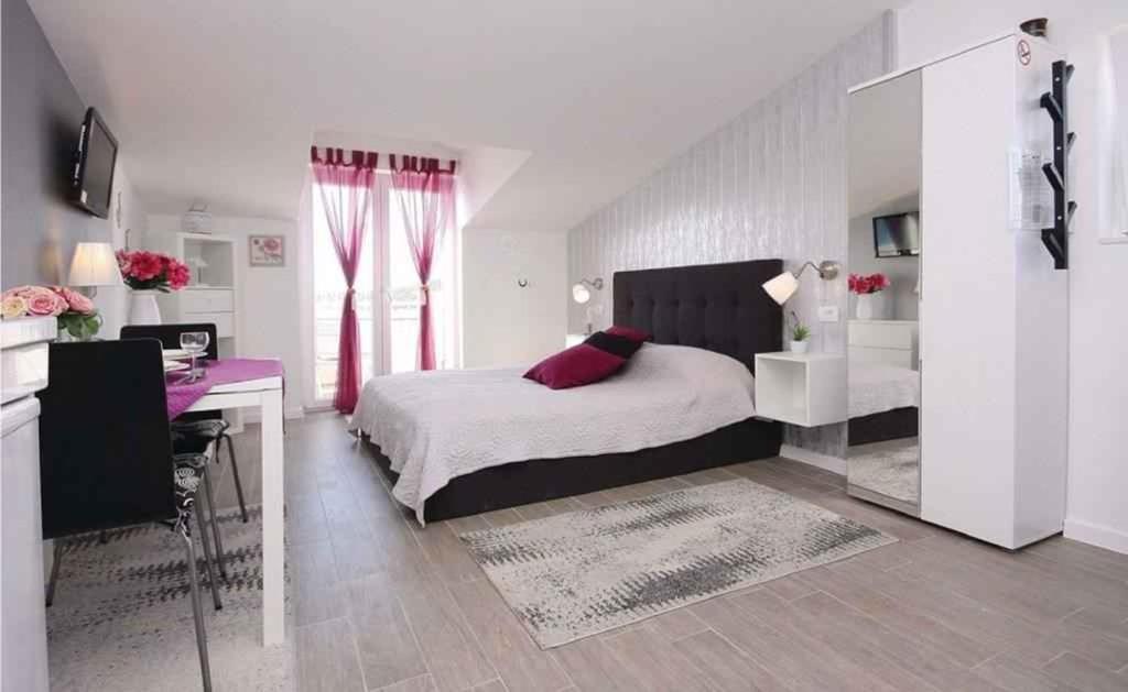 Apartments In Rogoznica 36019 المظهر الخارجي الصورة