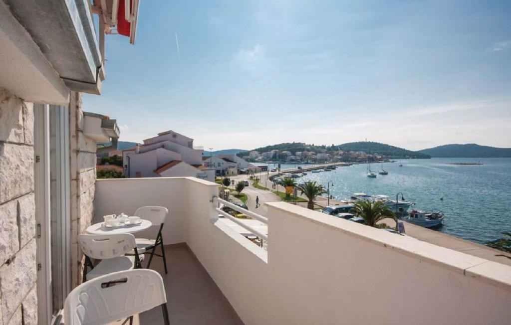 Apartments In Rogoznica 36019 المظهر الخارجي الصورة
